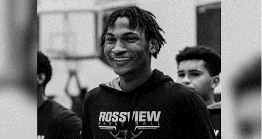 High school student dies after collapsing while playing basketball, reports say